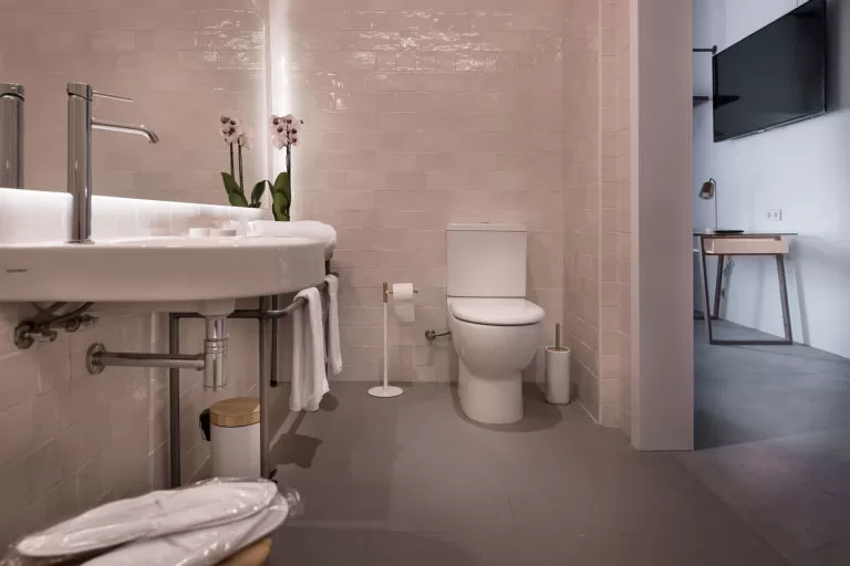 baño adaptado-hotel-palencia-lujo
